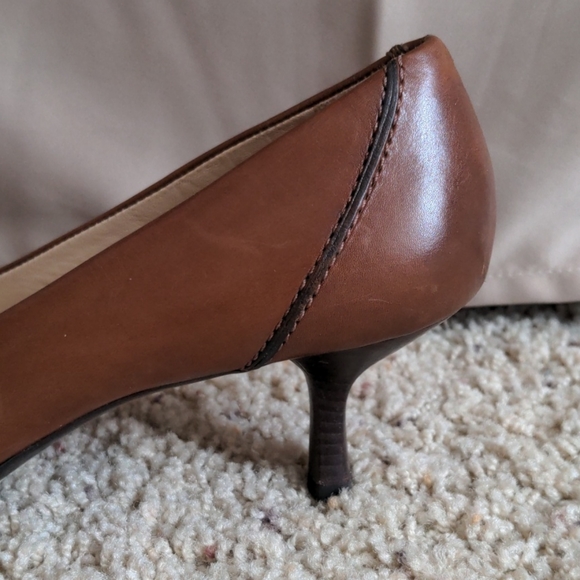 Cole Haan heels - Picture 5 of 10